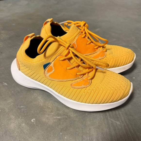 Women’s Vessi Everyday Move - Picture 2 of 8